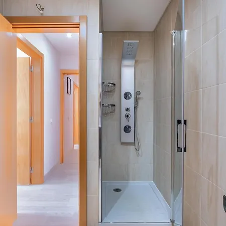 Appartement - Spacious With Swimming Pool & View