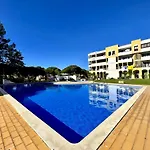- Spacious With Swimming Pool & View *