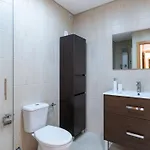 - Spacious With Swimming Pool & View *